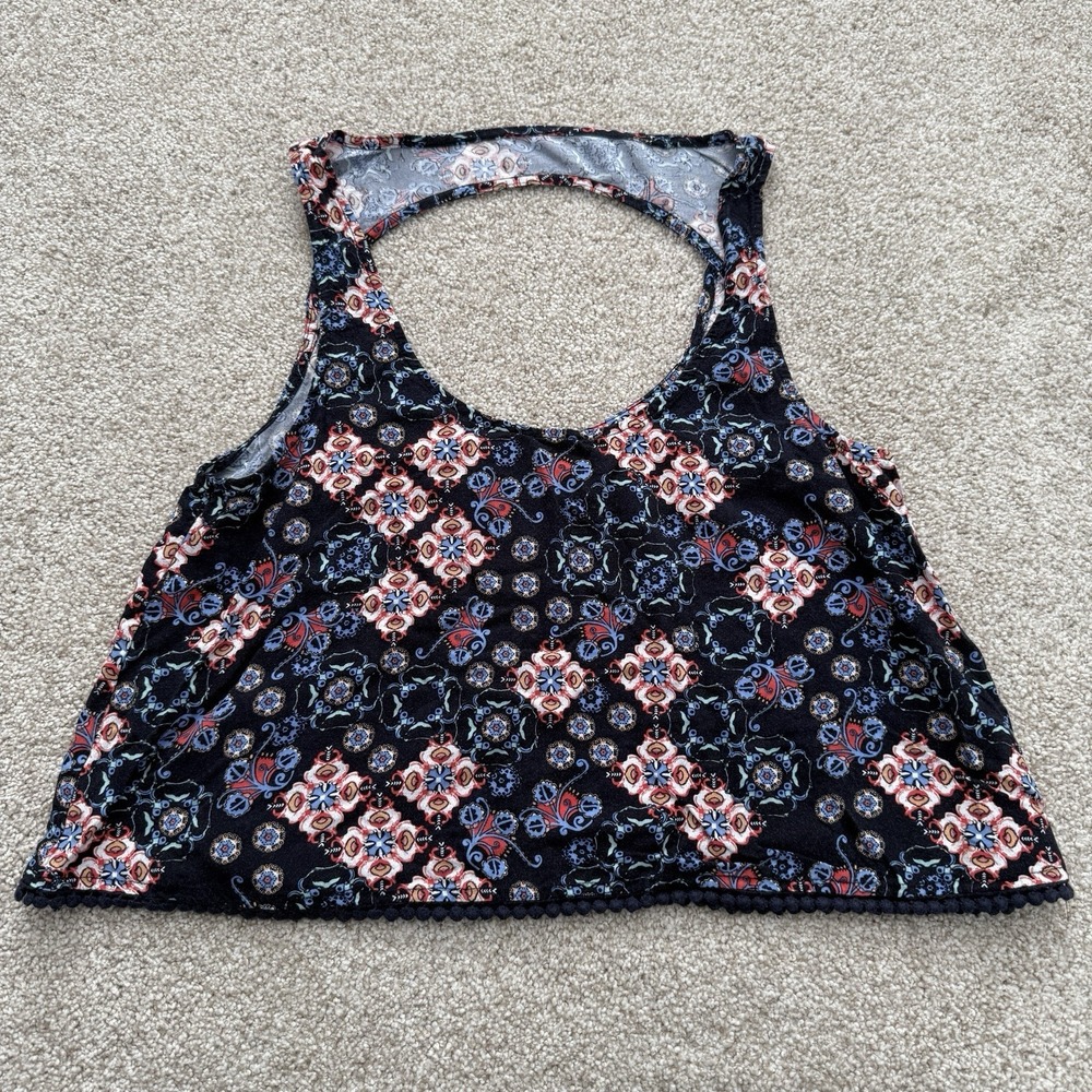 Mudd Crop Tank Top Womens‎ Medium Black Blue Medallion Boho Pom Pom Trim Cutout